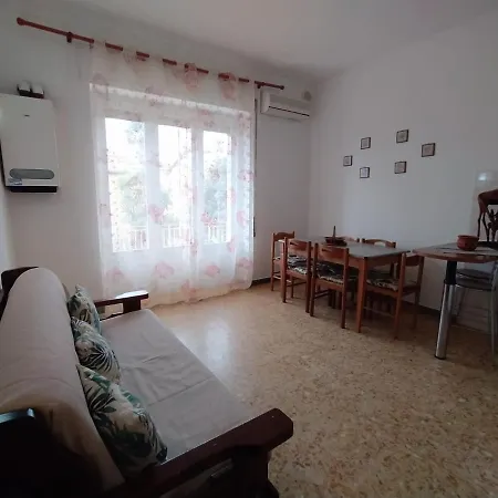 Leonida Appartamento Magliano in Toscana